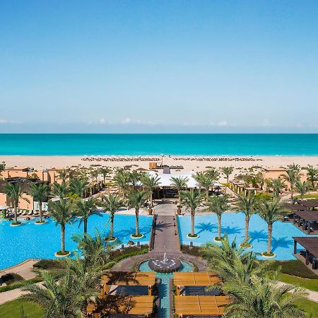 Saadiyat Rotana Resort And Villas Abu Dhabi Esterno foto The beach at Jumeirah Beach Hotel