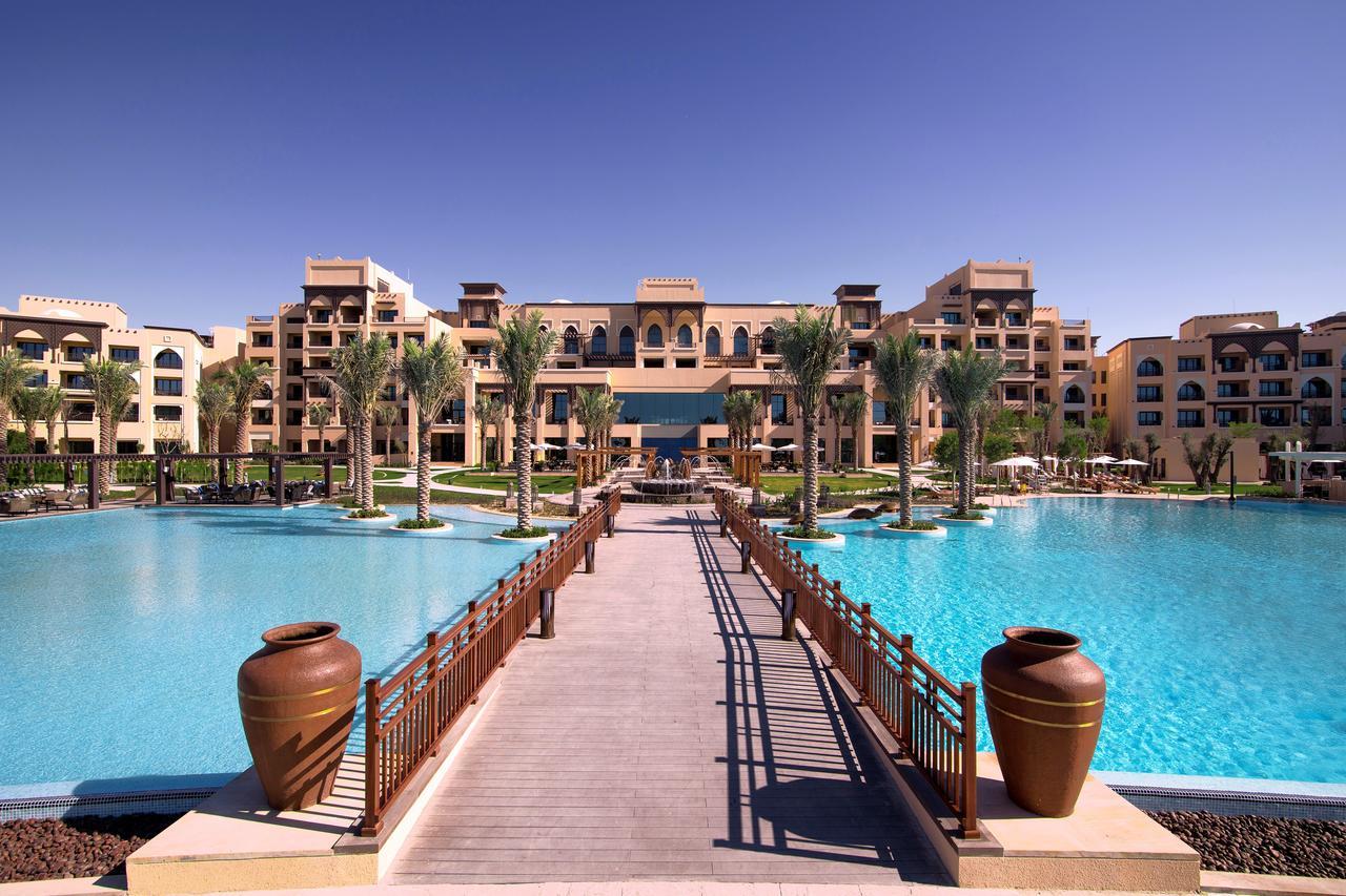 Saadiyat Rotana Resort And Villas Abu Dhabi Esterno foto The Atlantis Hotel