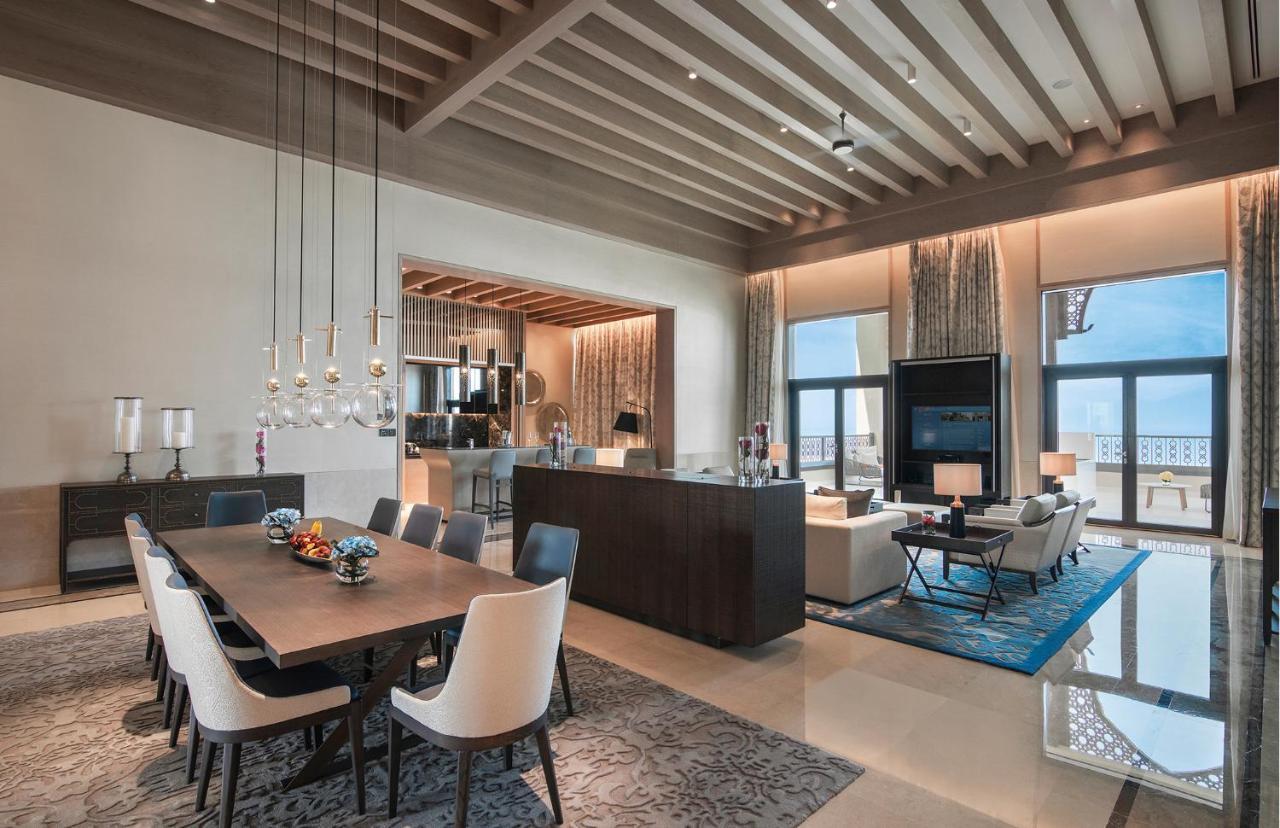 Saadiyat Rotana Resort And Villas Abu Dhabi Esterno foto The Sky Suite